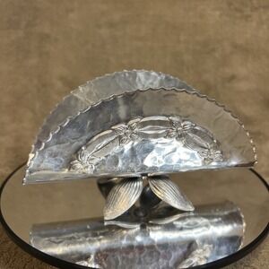 Rodney Kent Hammered Aluminum Napkin Holder Vintage 1950s Floral Daisy Chain MCM